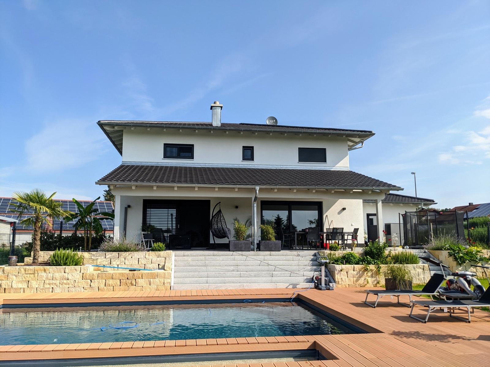 Traumhaus mit Naturpool