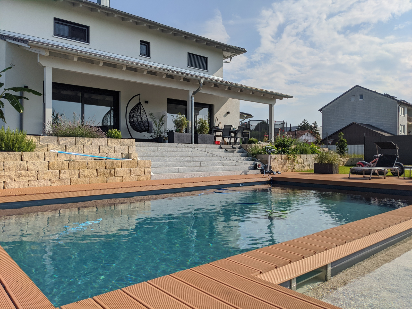 Traumhaus mit Naturpool